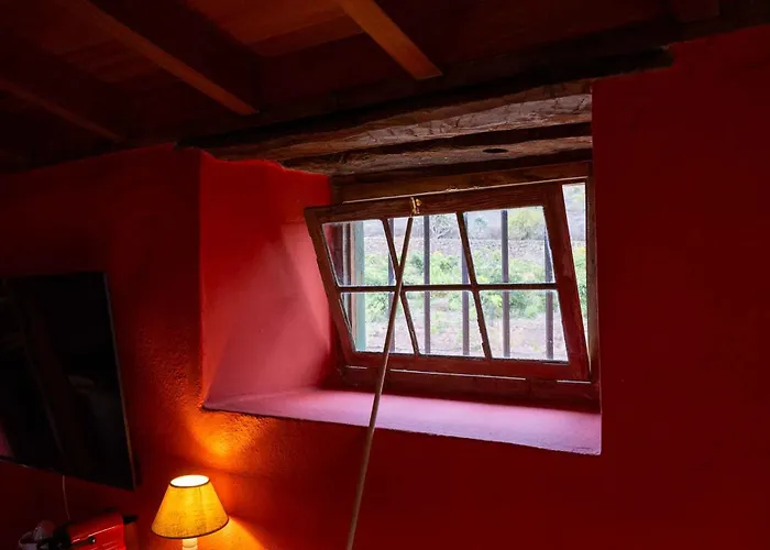 Haciendas Del Valle-montemayor * Las Toscas