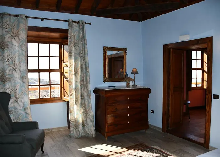 Haciendas Del Valle-montemayor