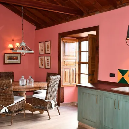 Haciendas Del Valle-montemayor *