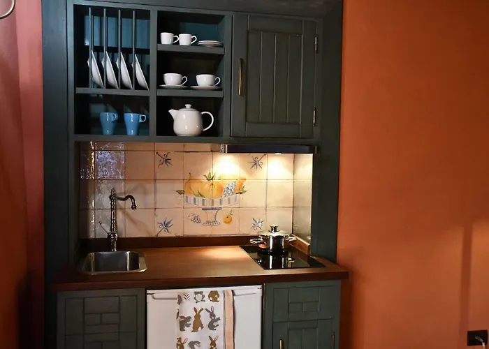 Haciendas Del Valle-montemayor *