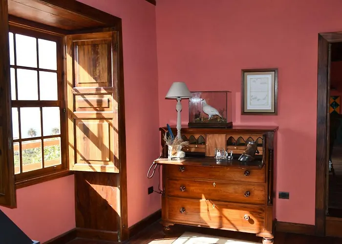 Haciendas Del Valle-montemayor